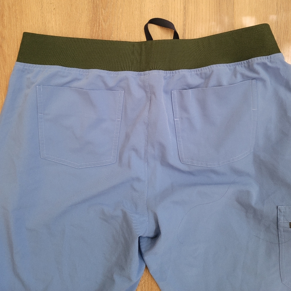 Figs Scrubs Zamora Jogger Large Blue and Green Waist - Picture 3 of 5
